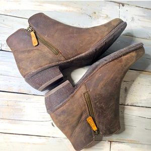 Unstructured Collection By Clark's Sz 7W Leather Ankle Boots Brown EUC